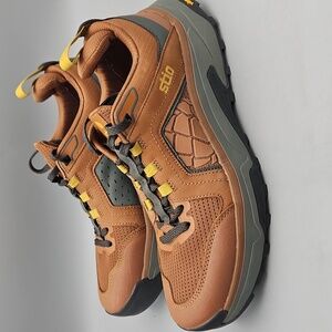 Stio Men's Ridgecap Waterproof Mid Shoes Men Size 10.5 Vibram